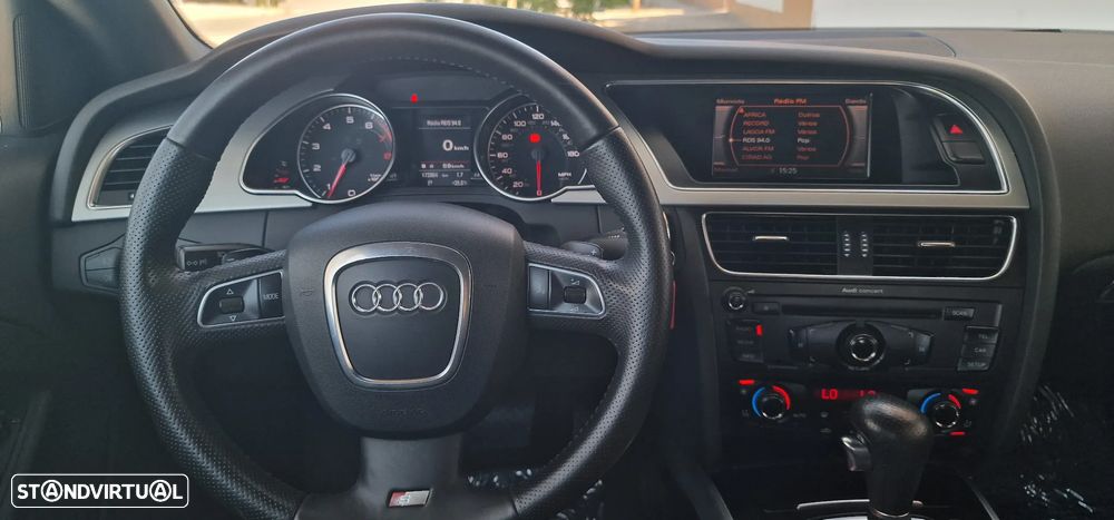 Audi A5 Cabrio 2.0 TFSI quattro S tronic - 22