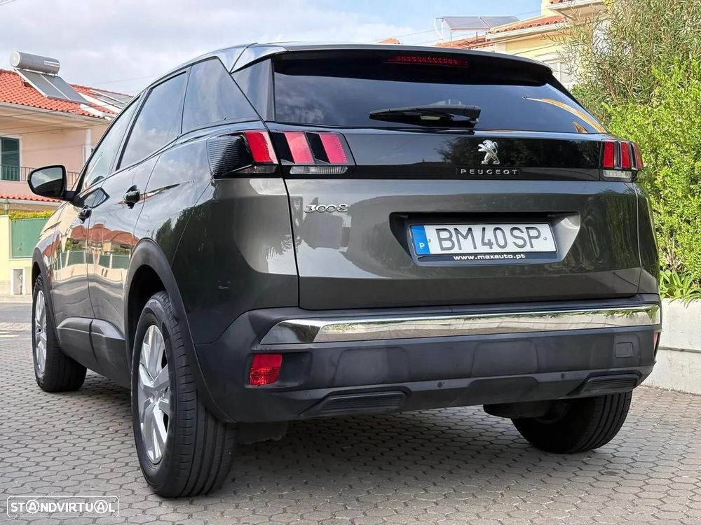 Peugeot 3008 1.2 PureTech Allure EAT8 - 24