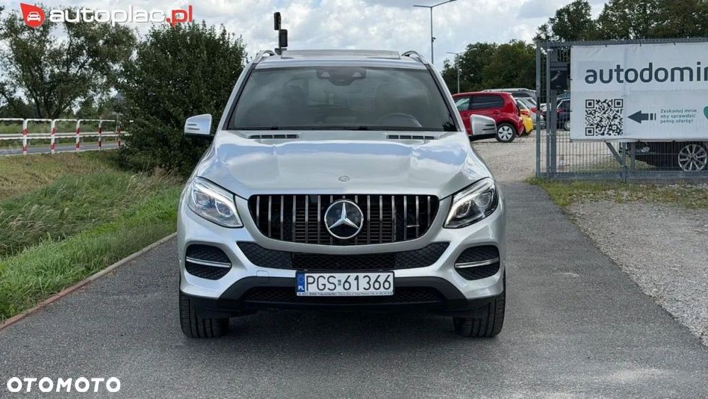 Mercedes-Benz GLE 2016