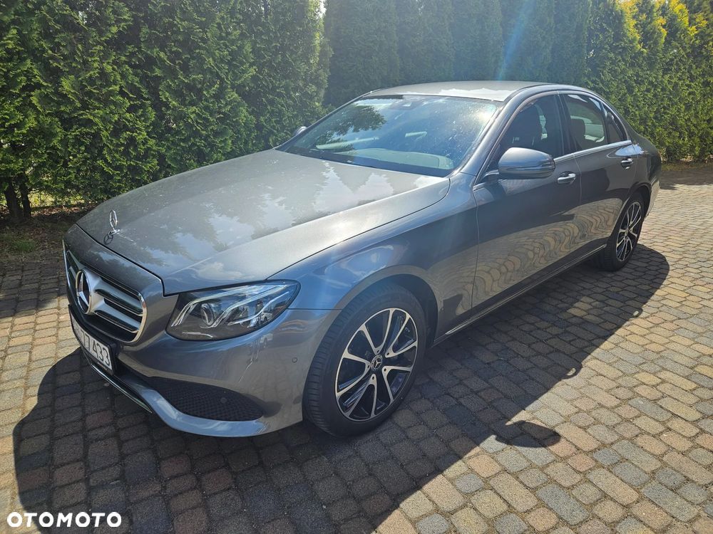 Mercedes-Benz Klasa E 200 9G-TRONIC - 2