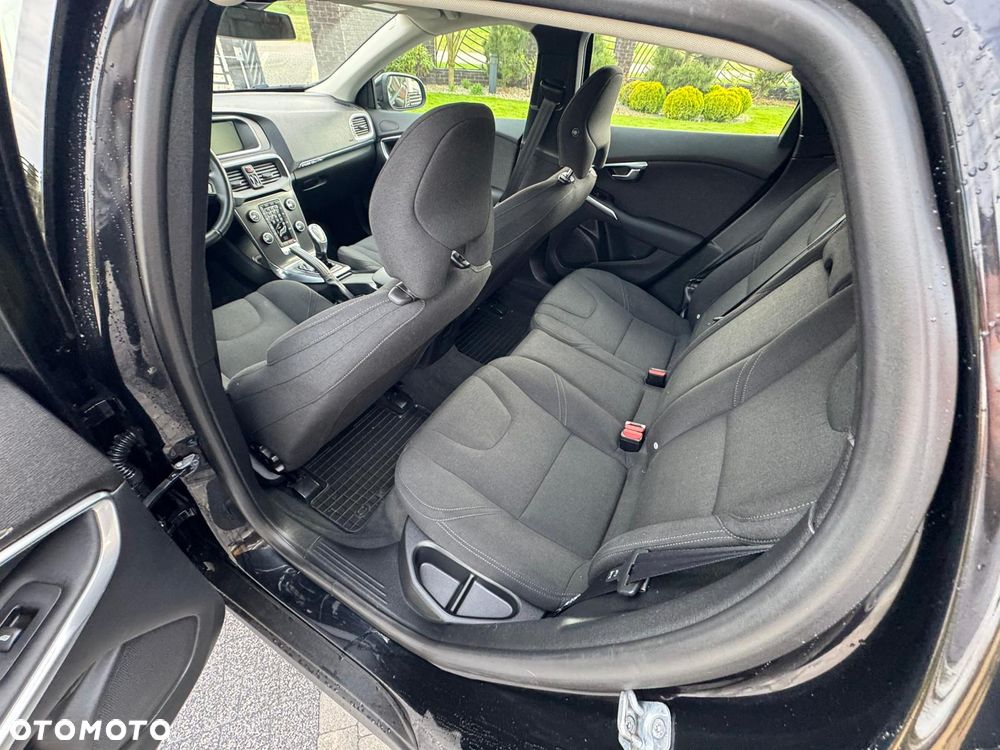 Volvo V40 Cross Country D2 Summum - 6