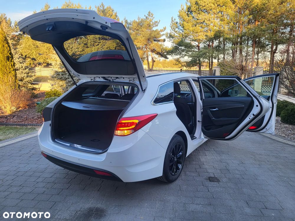 Hyundai i40 - 11