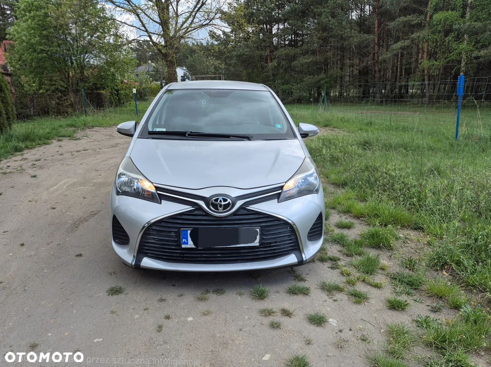 Toyota Yaris 1.33 Premium - 2