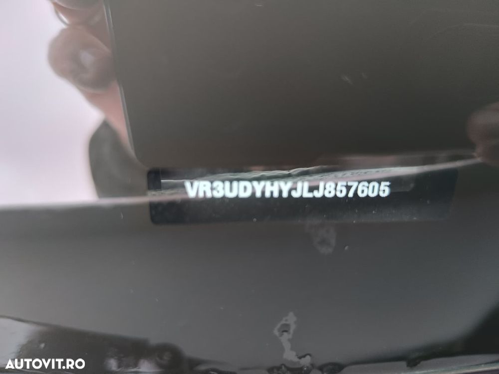 Peugeot 2008 1.5 BlueHDI FAP Allure - 8