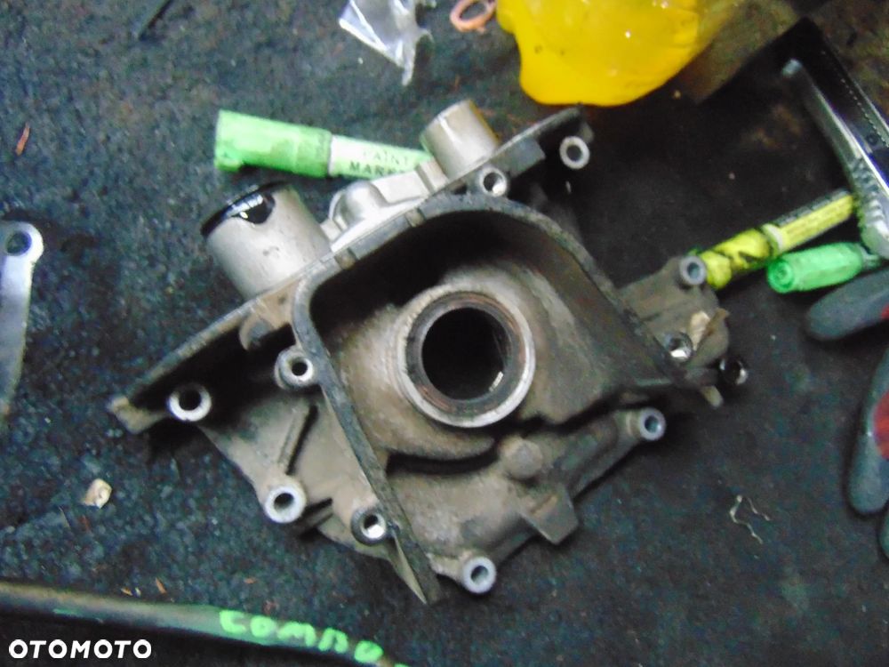 pompa oleju Opel Combo D 1,6 CDTI - 3