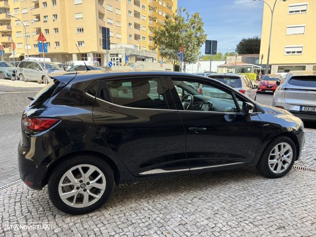 Renault Clio 0.9 TCe Limited Edition - 17