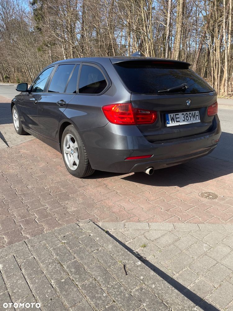 BMW Seria 3 318d DPF Edition Exclusive - 4