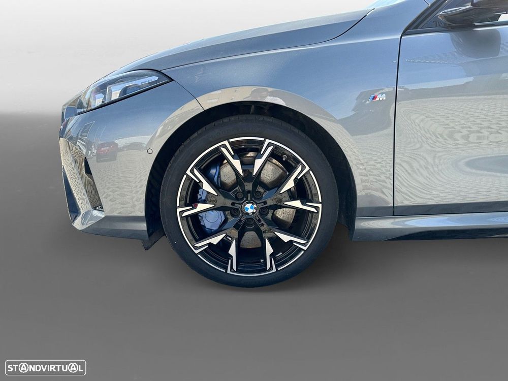 BMW 120 d Pack Desportivo M - 14