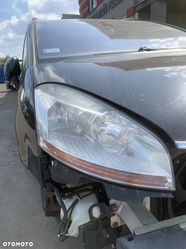 CITROEN C4 PICASSO LAMPA PRAWA PRZEDNIA