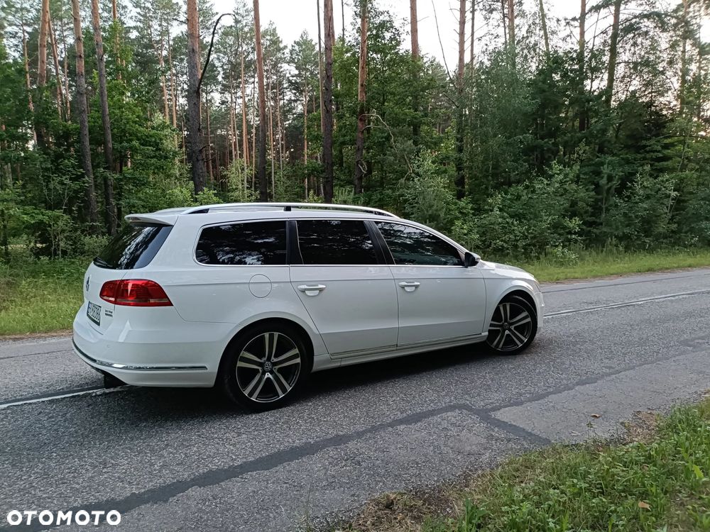 Volkswagen Passat 2.0 TDI Highline R-Style DSG - 19
