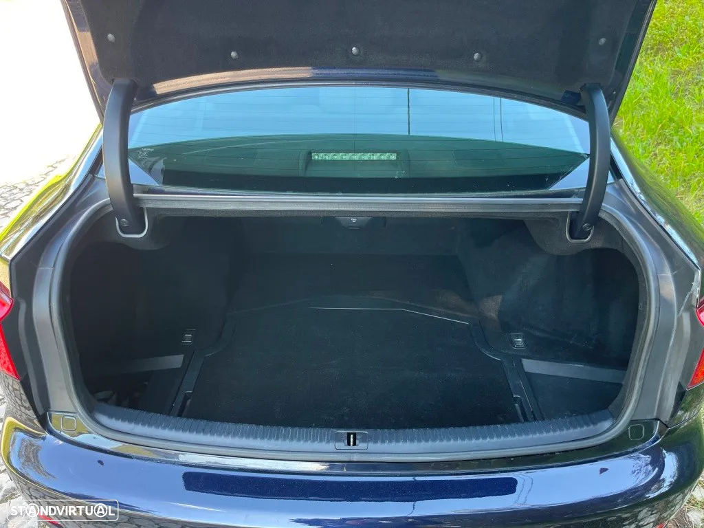Lexus IS 220 d Sport 58 - 49