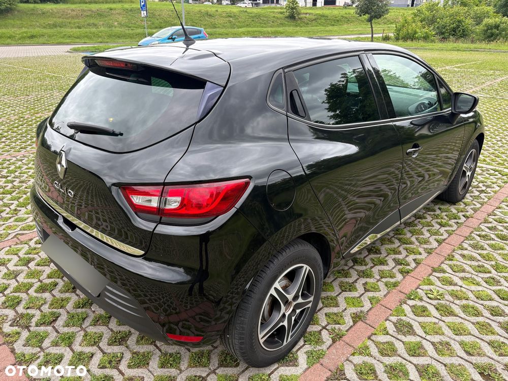 Renault Clio 1.2 16V Alize - 2