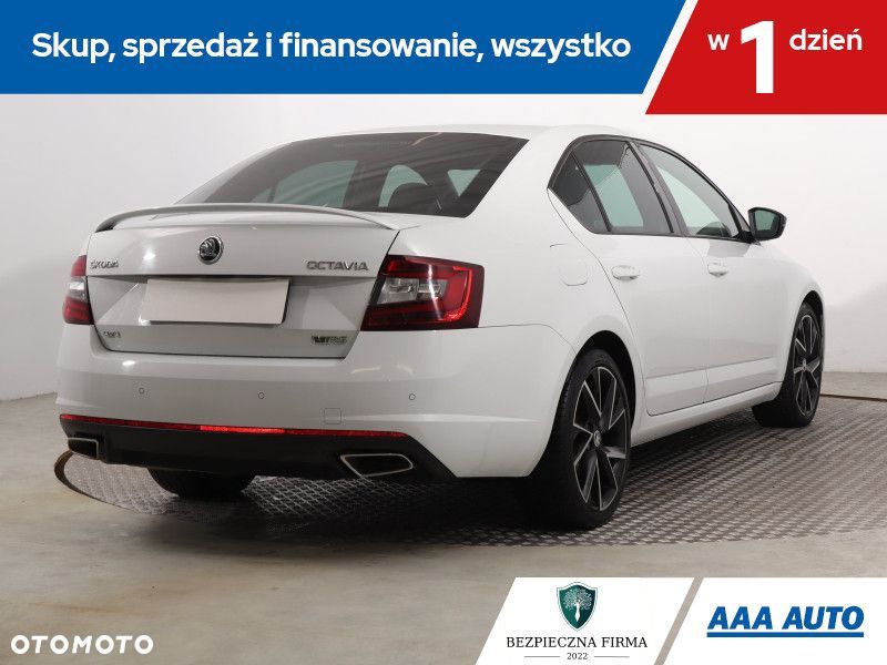 Skoda Octavia - 7