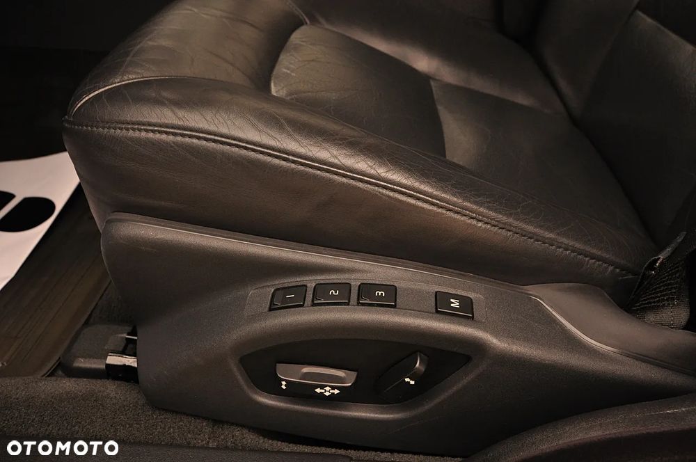 Volvo V70 2.0 - 19