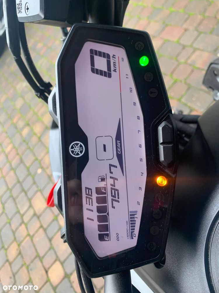 Yamaha MT - 3
