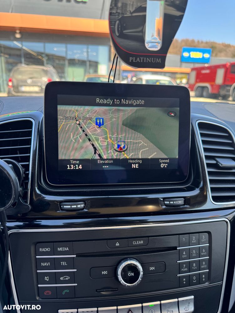 Mercedes-Benz GLE - 23