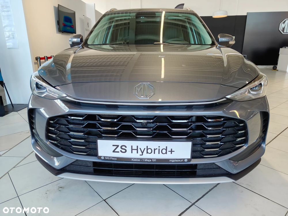 MG ZS Hybrid+ - 5
