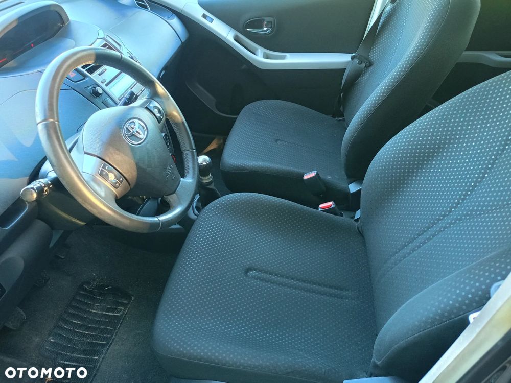 Toyota Yaris 1.0 VVT-i Comfort - 9