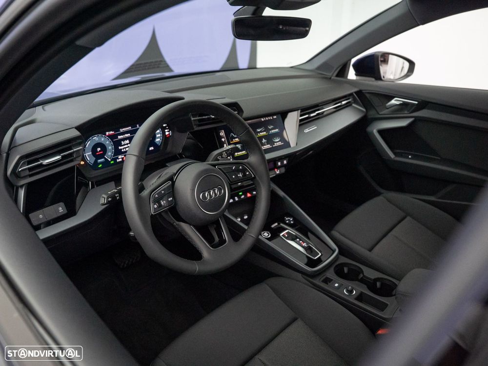 Audi A3 Sportback 40 TFSIe — fotografia 13