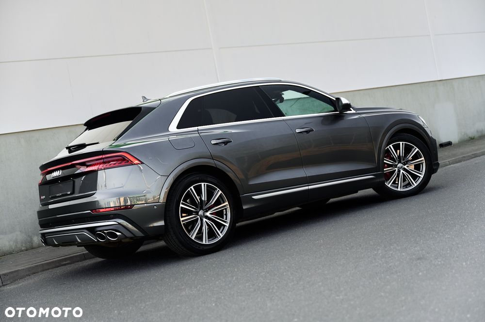 Audi SQ8 - 5