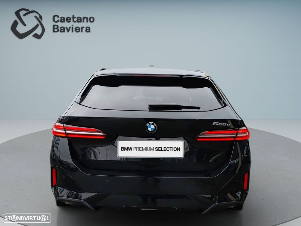 BMW 520 d Pack Desportivo M - 7