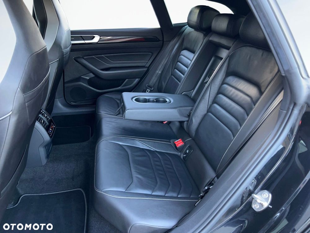 Volkswagen Arteon 2.0 TDI R-Line DSG - 11