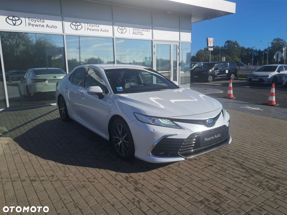 Toyota Camry 2.5 Hybrid Executive CVT - 6