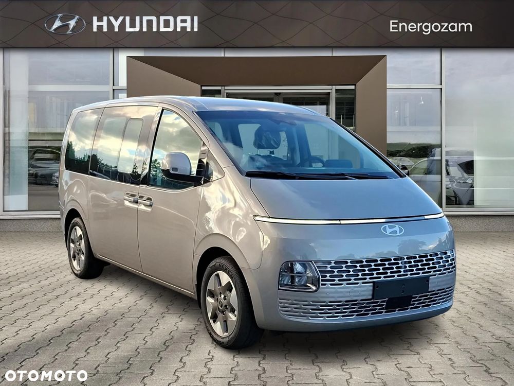 Hyundai Staria 1.6 T-GDI HEV Smart Business - 7