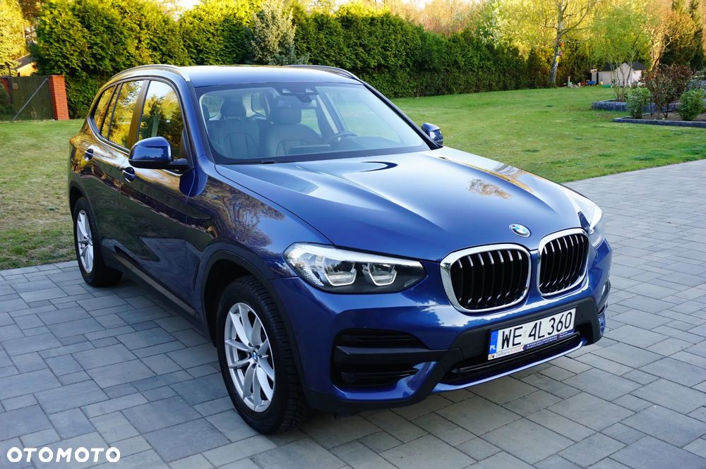 BMW X3 xDrive20i Advantage - 3