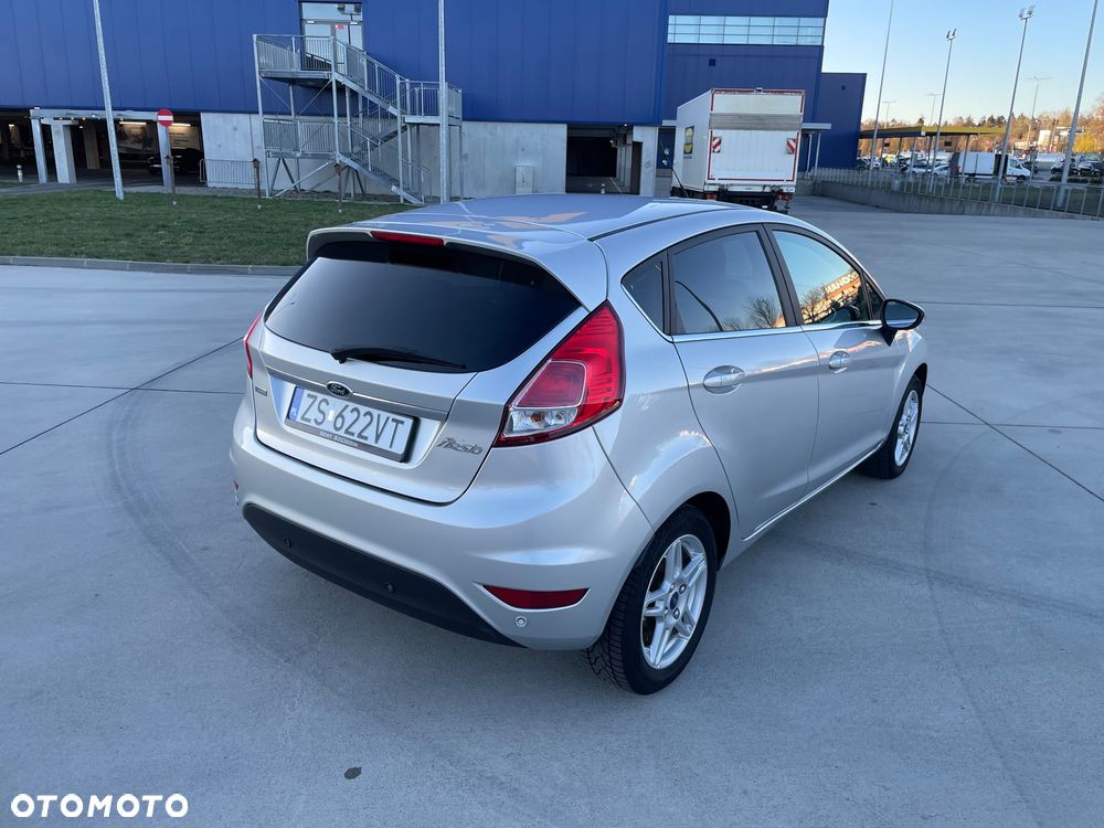 Ford Fiesta 1.0 EcoBoost Titanium - 6