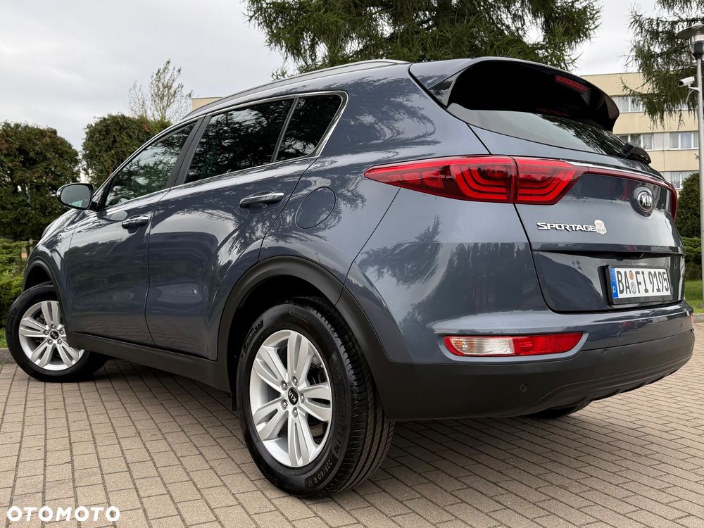 Kia Sportage 1.6 GDI 2WD Dream-Team Edition - 3