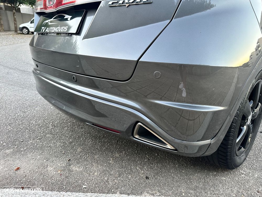 Honda Civic 1.4 i-VTEC Sport Edition - 23