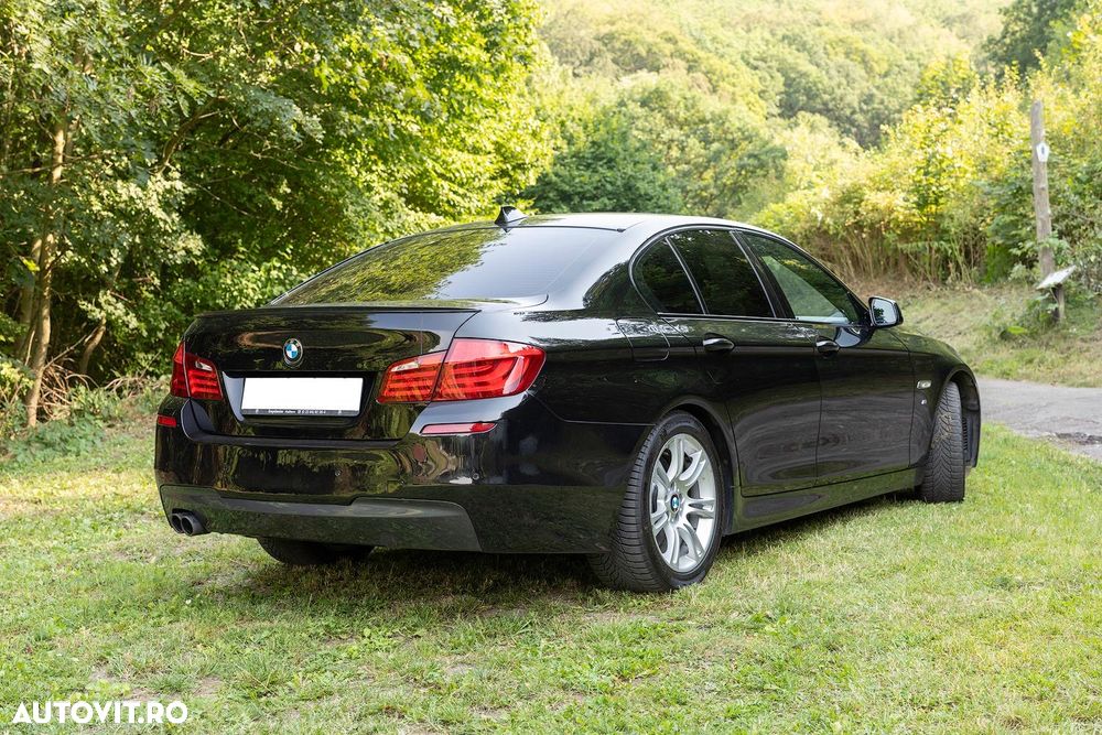 BMW Seria 5 520d Sport-Aut. - 4
