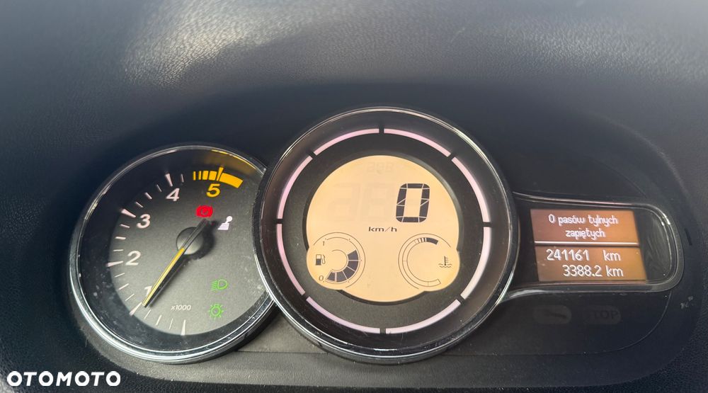 Renault Megane - 5