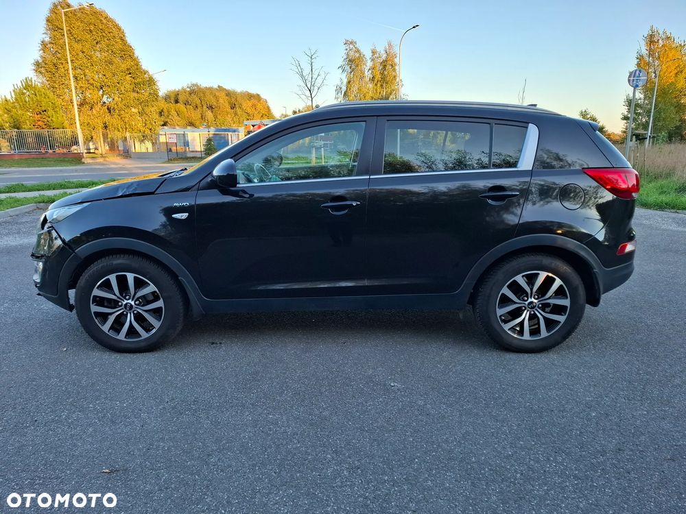 Kia Sportage 2.0 CRDI 4WD Automatik Dream-Team Edition - 5