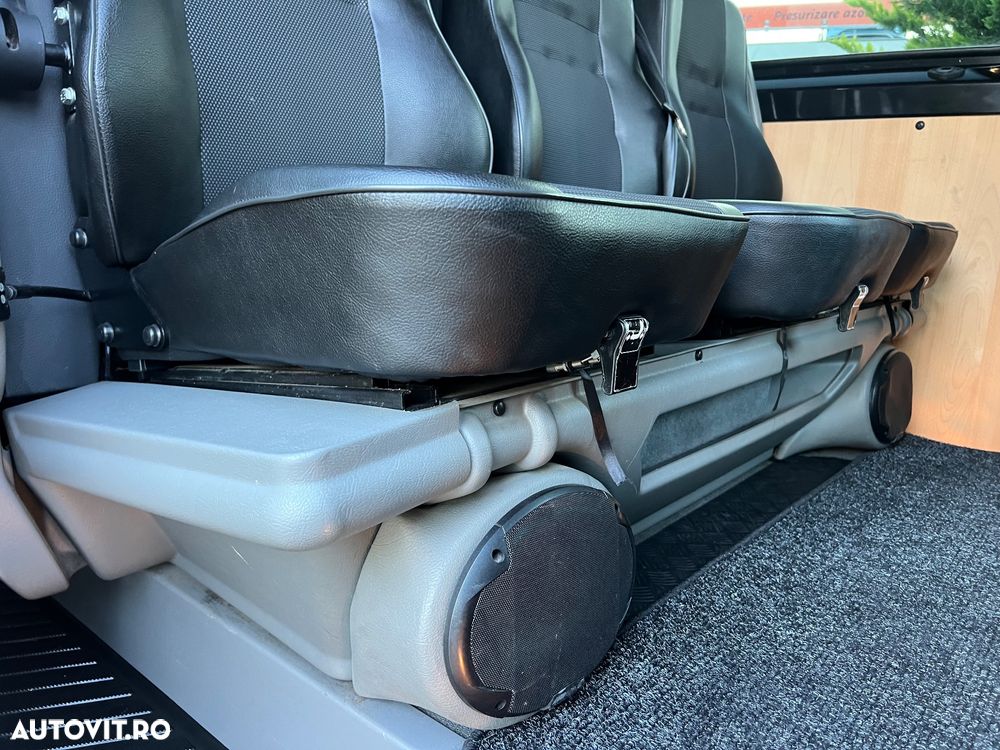 Mercedes-Benz Sprinter - 22