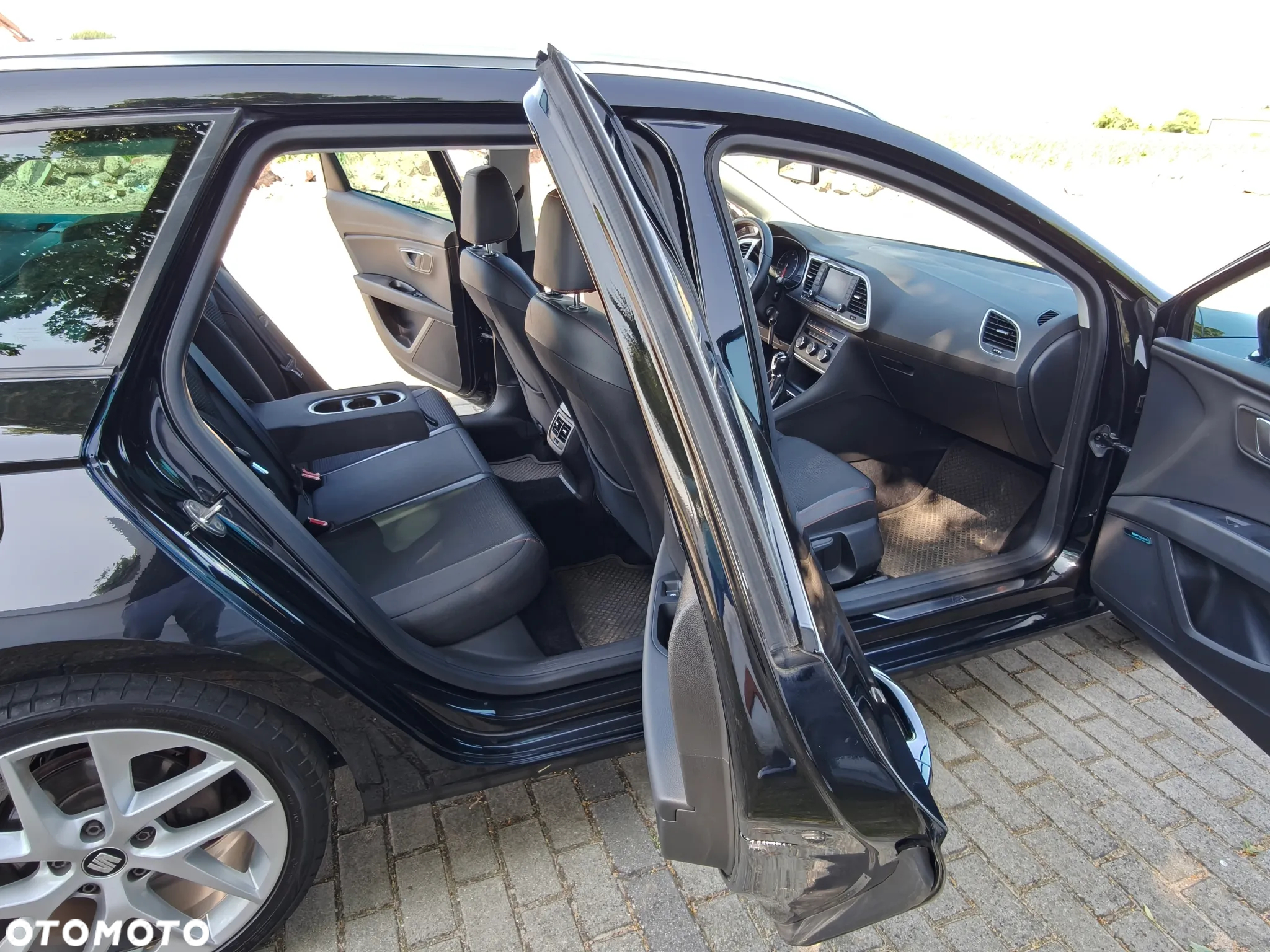 Seat Leon 2.0 TDI FR Black S&S - 7