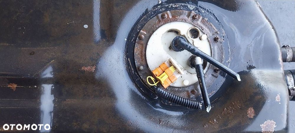 BAK ZBIORNIK PALIWA + POMPKA METALOWY PEUGEOT BOXER I LIFT 2.8 HDI - 2