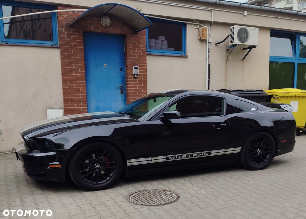 Ford Mustang - 7