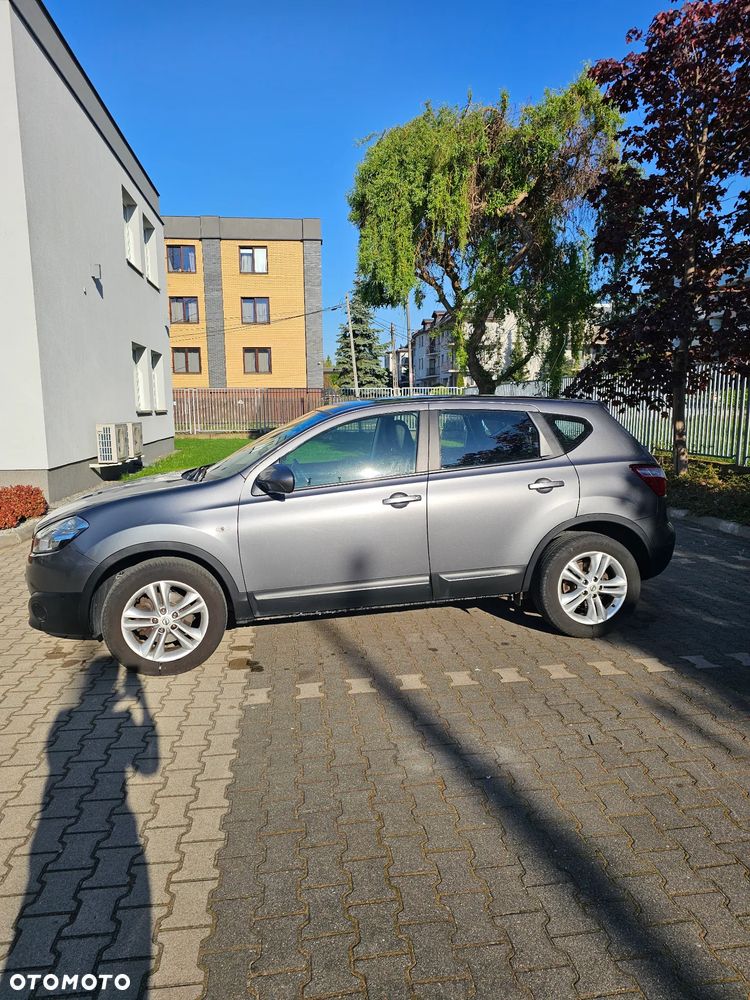 Nissan Qashqai 1.6 Visia CVT - 4