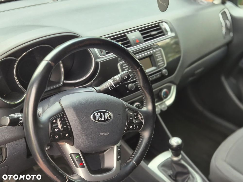 Kia Rio 1.2 Edition 7 - 18