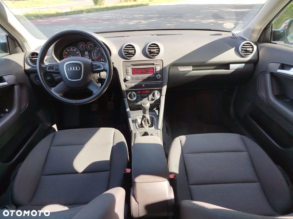 Audi A3 Sportback 1.6 Ambition - 22