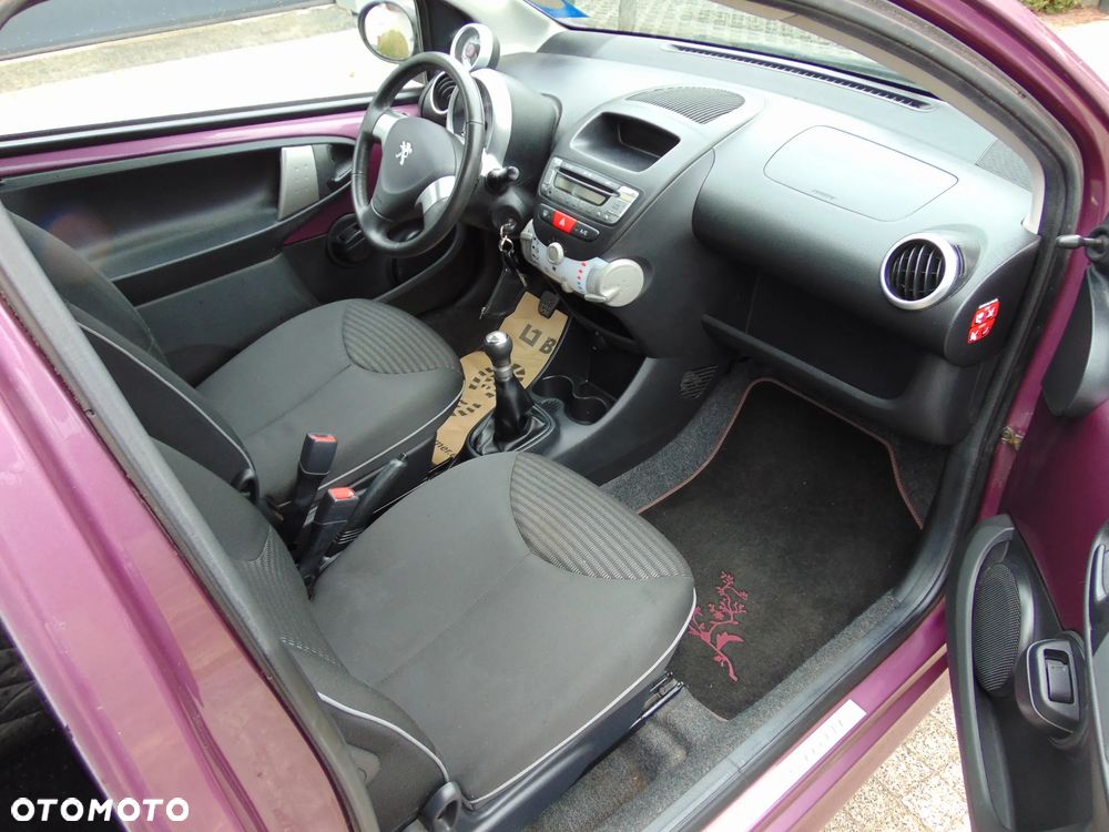 Peugeot 107 (70) 68 envy - 12