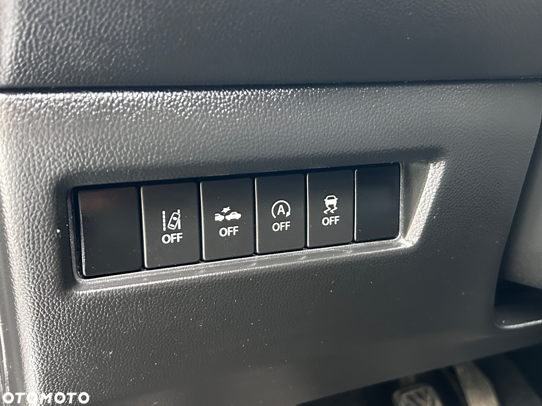 Suzuki Swift 1.2 Dualjet Hybrid Comfort - 9