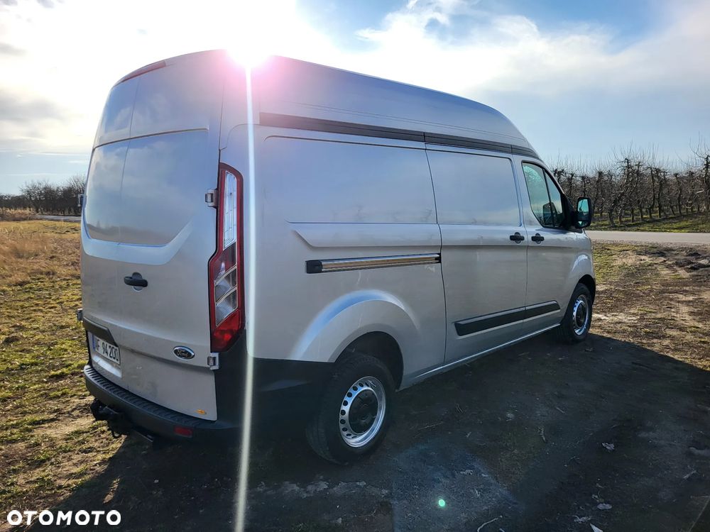 Ford Transit Custom - 10
