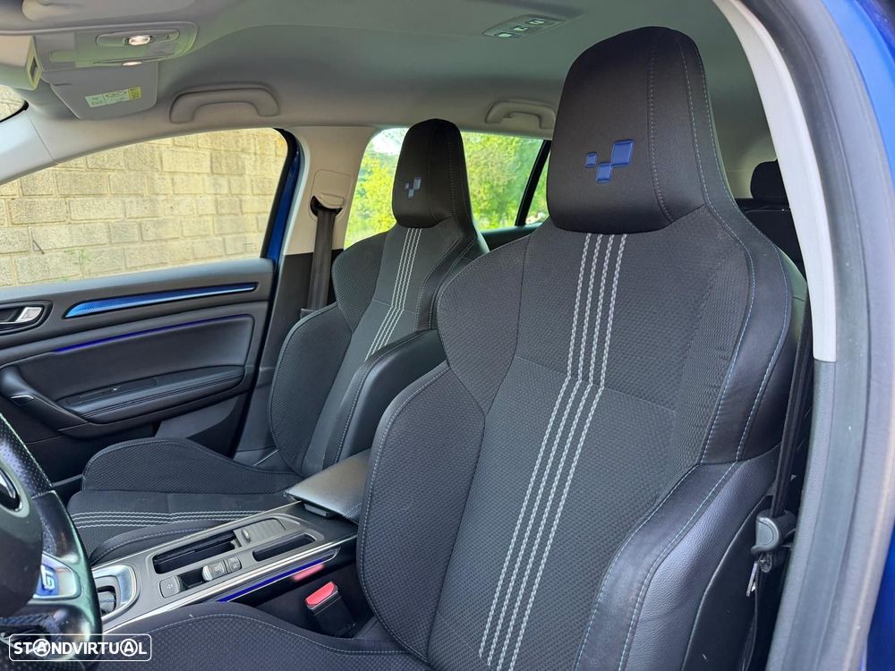 Renault Mégane Sport Tourer ENERGY dCi 165 EDC GT LINE - 4