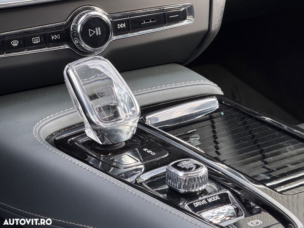 Volvo S90 T8 Twin Engine AWD Geartronic Inscription - 14