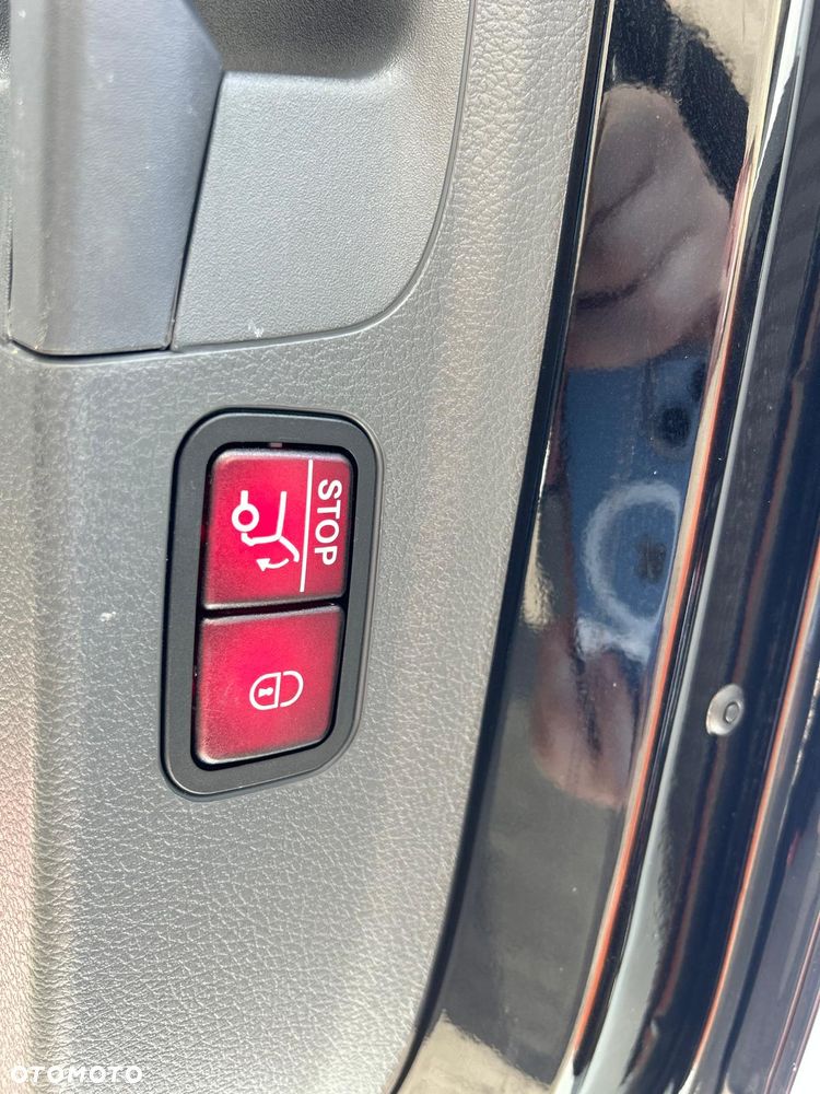 Mercedes-Benz GLE - 29