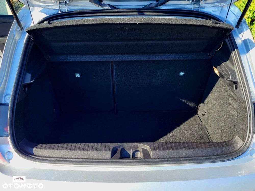 Renault Clio - 30