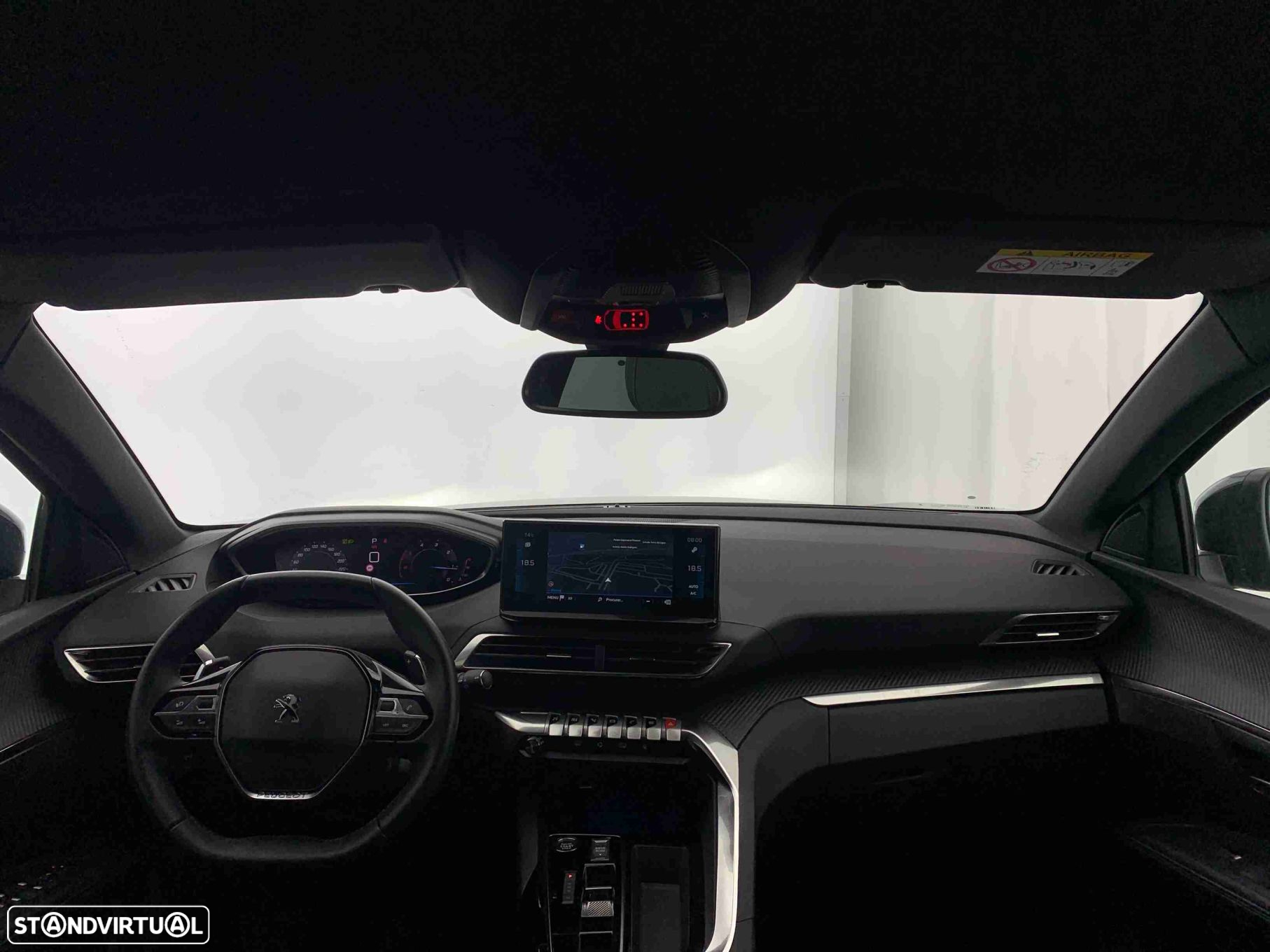 Peugeot 5008 1.5 BlueHDi Allure Pack EAT8 - 26
